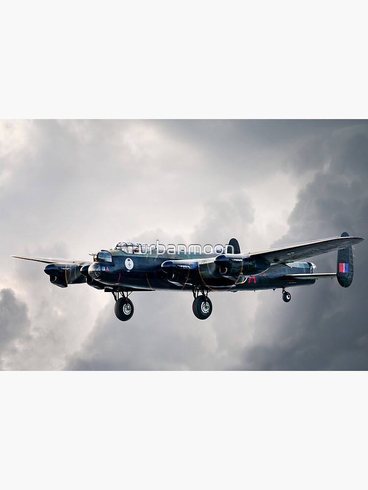 Avro Lancaster by urbanmoon
