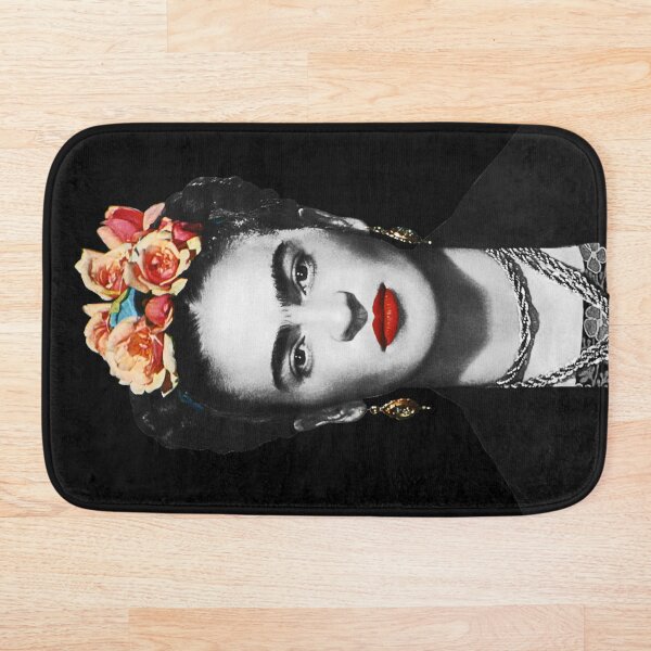 Portrait de Frida Kahlo noir et blanc avec fond noir Tapis de bain