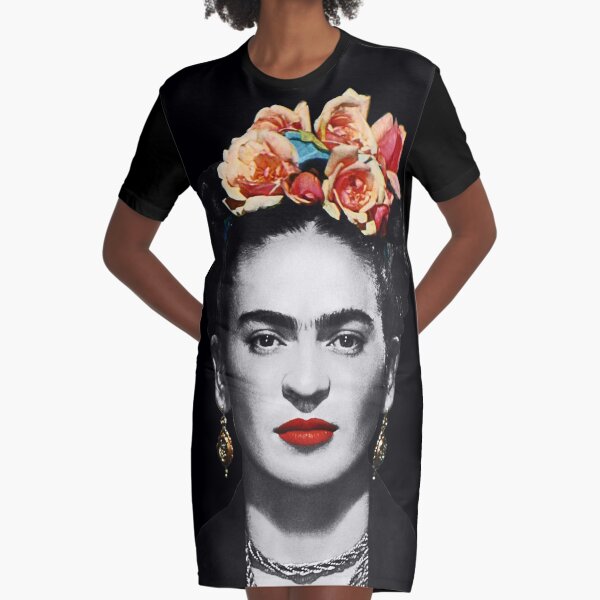 Portrait de Frida Kahlo noir et blanc avec fond noir Robe t-shirt