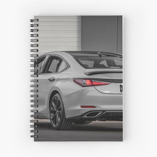 Artikelvorschau, Lexus ES F Sport entworfen und verkauft von Mark Albano.