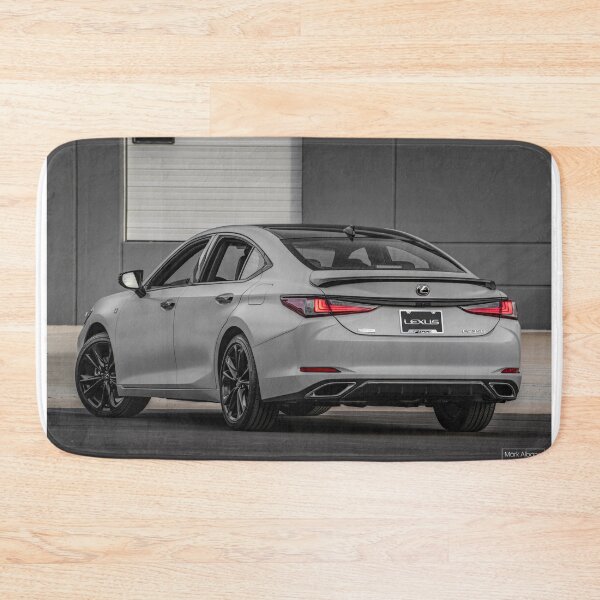 Artikelvorschau, Lexus ES F Sport entworfen und verkauft von Mark Albano.