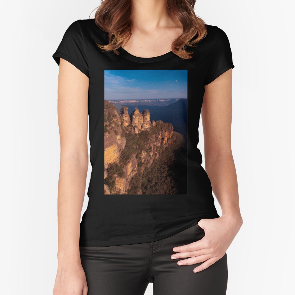 Three Sisters at sunset, Blue Mountains, Australia Fitted Scoop T-Shirt