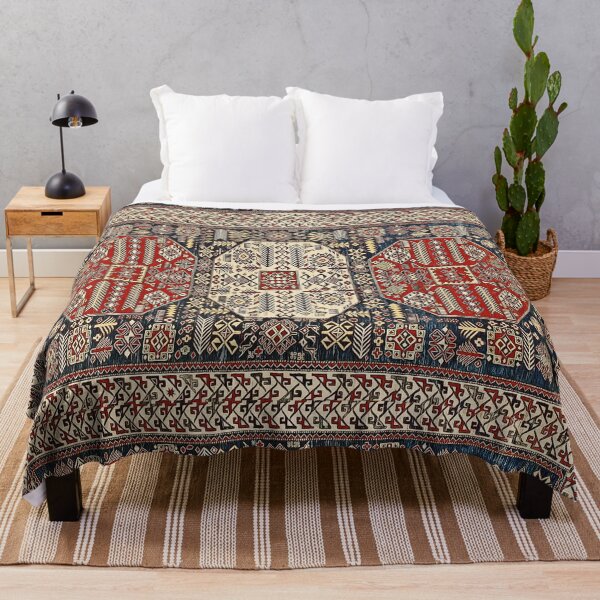 Traditional Folk Art Ավանդական ժողովրդական արվեստ Throw Blanket