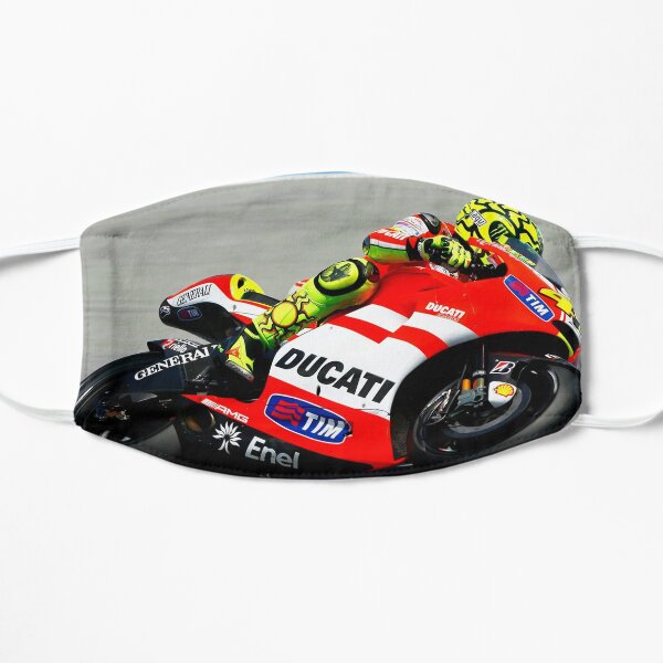 Valentino Rossi montando su Ducati Mascarilla plana