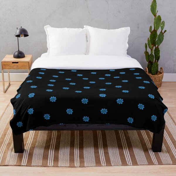 Psychedelic blue flower Throw Blanket