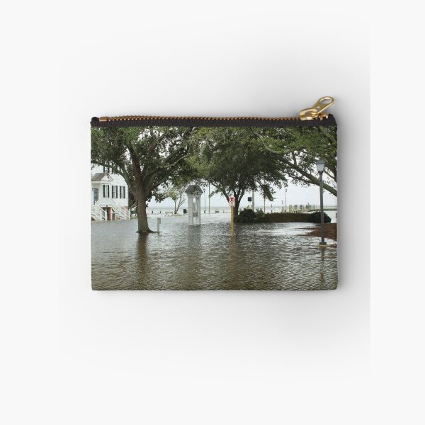 Item preview, Edenton Bay Over It's Banks designed and sold by Carolyn Ricks.
