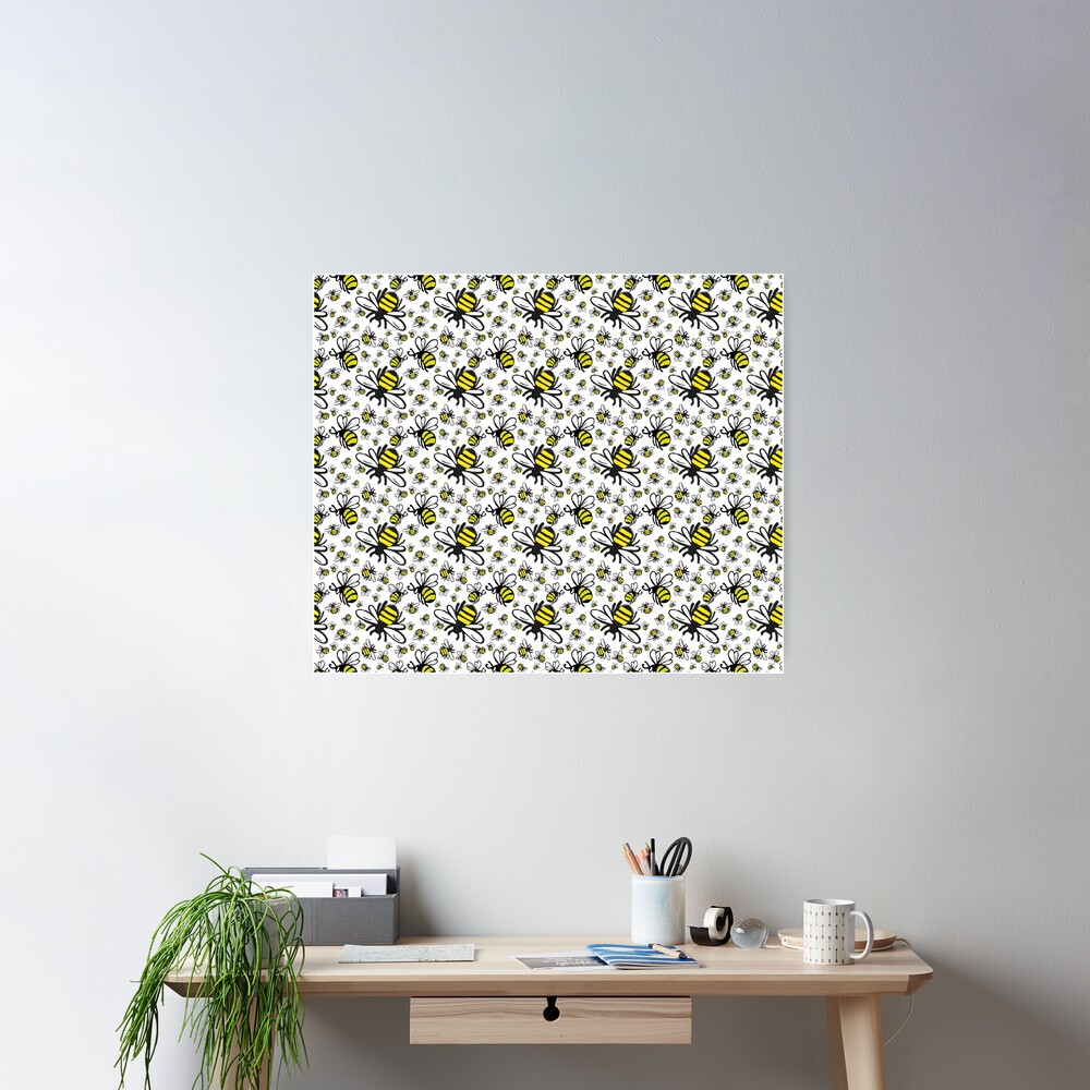 Buzzy Bee and his little ones Poster
