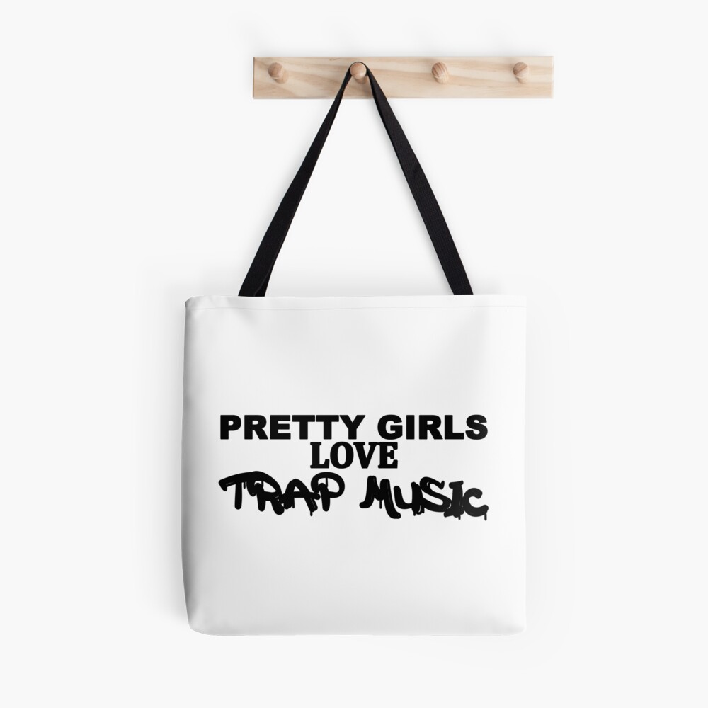 Gorgeous, gorgeous girls love big, big tote bags