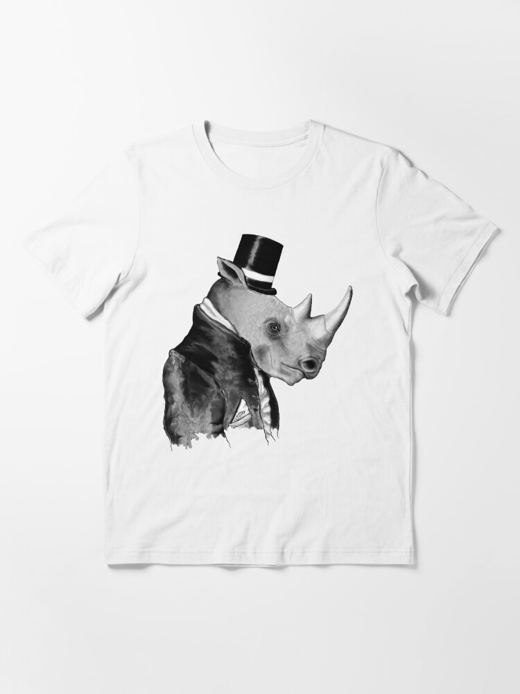 Vista alternativa de Camiseta esencial Richard viajó por el mundo creando y vendiendo sus inventos salvajes y extravagantes. Solo a pesar de mi presentación al Sr. Bearsworth, el genio y la brillantez de Richard fueron realmente reconocidos