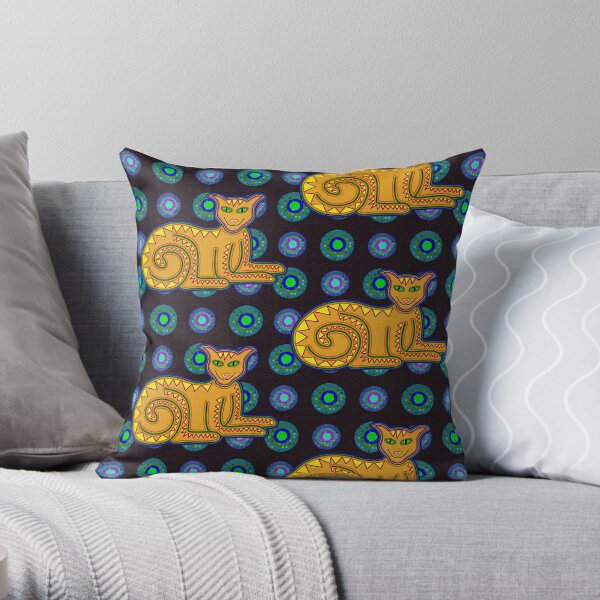 The Grinning Kitty Throw Pillow