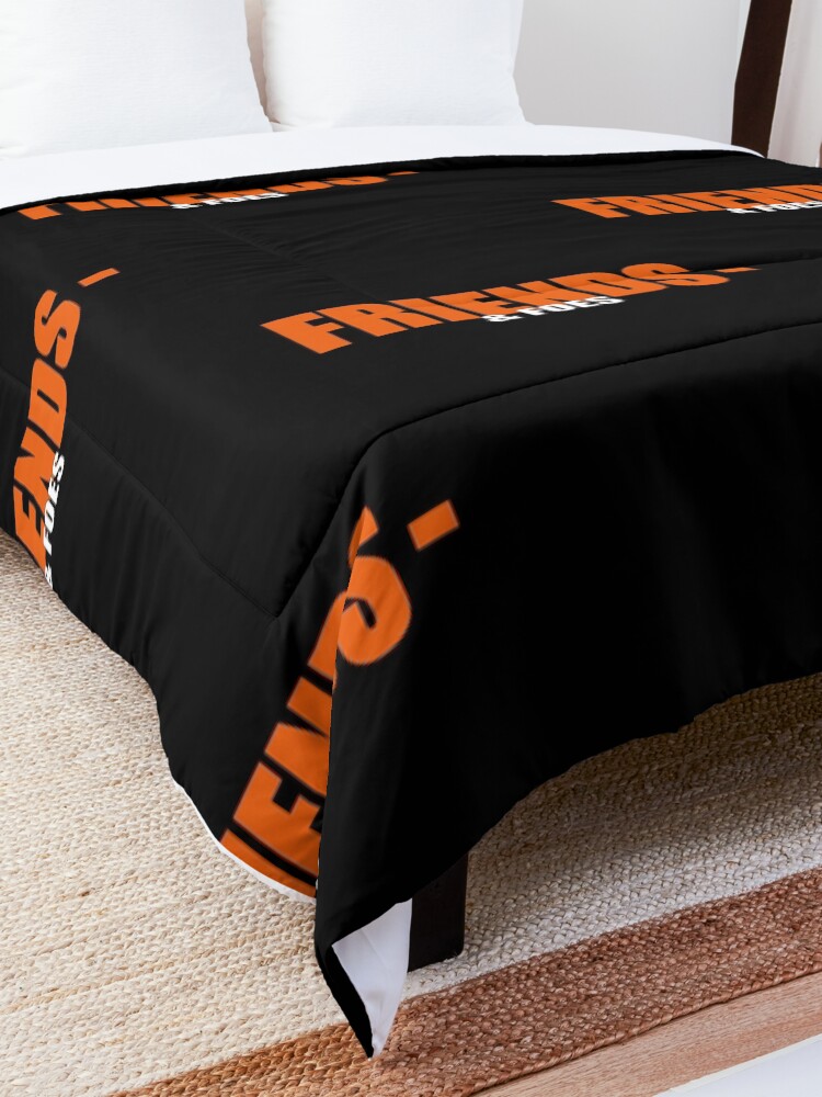 Alternate view of Vlone Friends & amp; Foes Logo Mask - Awge - streetwear Comforter