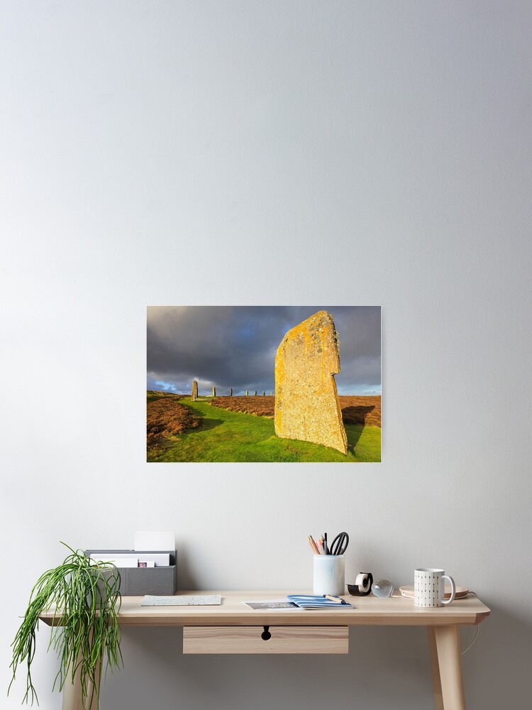 Imagen 2 de 3, Póster con la obra Ring of Brodgar, diseñada y vendida por bitm2007.
