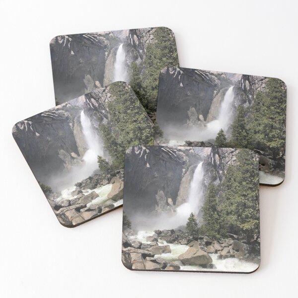 Artikelvorschau, Yosemite Falls II entworfen und verkauft von David Thompson.