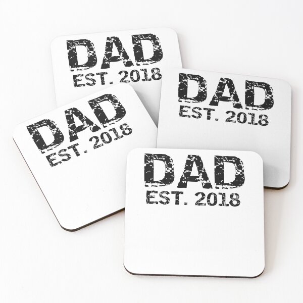 Artikelvorschau, Dad Est. 2018 Father's Day Gift entworfen und verkauft von TNDesignStudio.