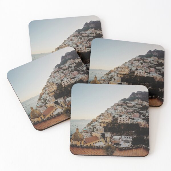 Aperçu de l'œuvre Positano Côte amalfitaine créée et vendue par Simply The West Prints.