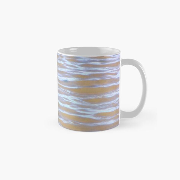 Low tides shimmer beach texture Classic Mug