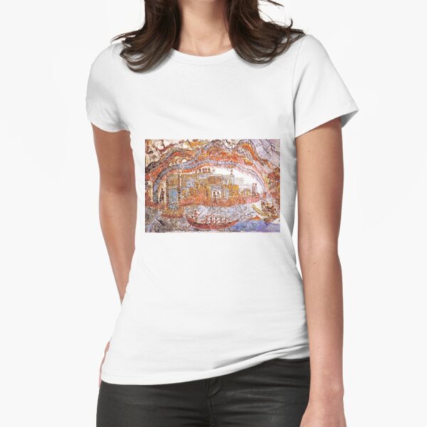 Fitted T-Shirt