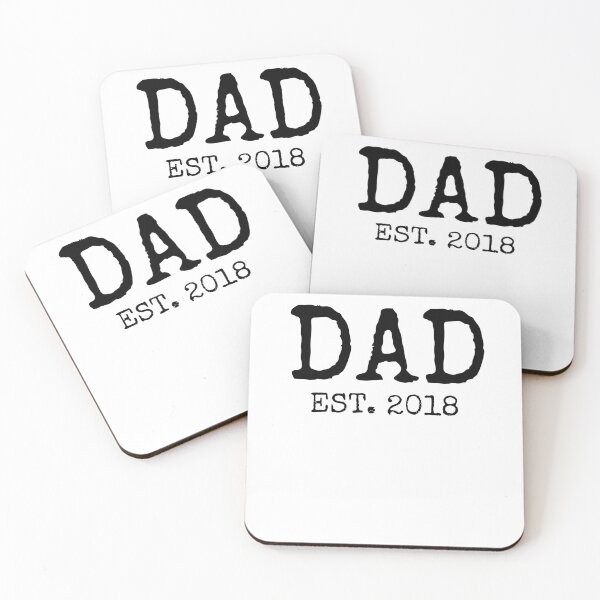 Artikelvorschau, Father Gift Dad Est. 2018 Father's Day Gift entworfen und verkauft von TNDesignStudio.