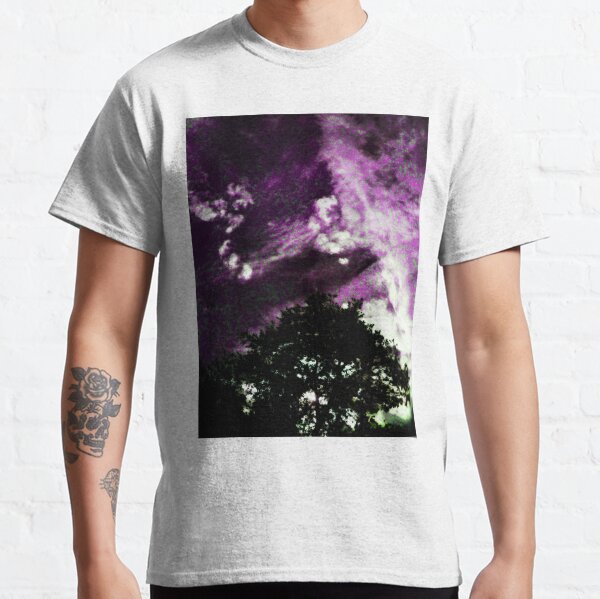 Kiss the Skyyy Classic T-Shirt