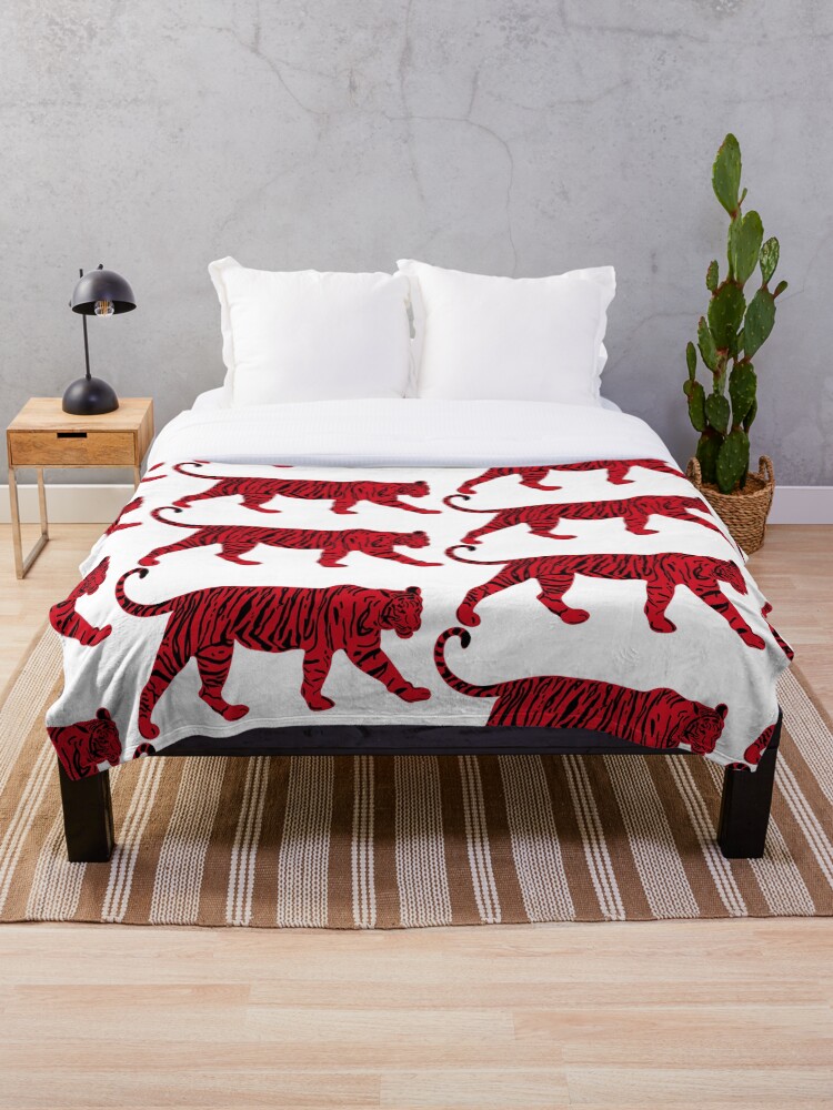 Red discount tiger blanket