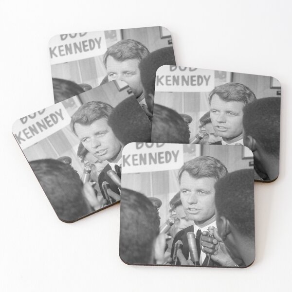 Artikelvorschau, RFK im Gespräch mit Reportern – Atlantic City DNC – 1964 entworfen und verkauft von warishellstore.