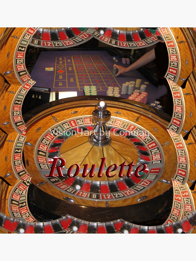 Poster for Sale avec l'œuvre « roue de roulette de casino en bois vintage,  conception de jeux » de l'artiste Vision4art by Conway