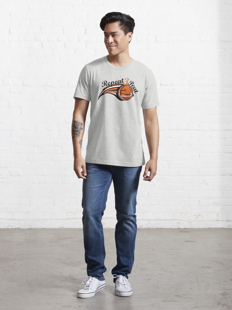 3 peat basketball shirt' Men's T-Shirt