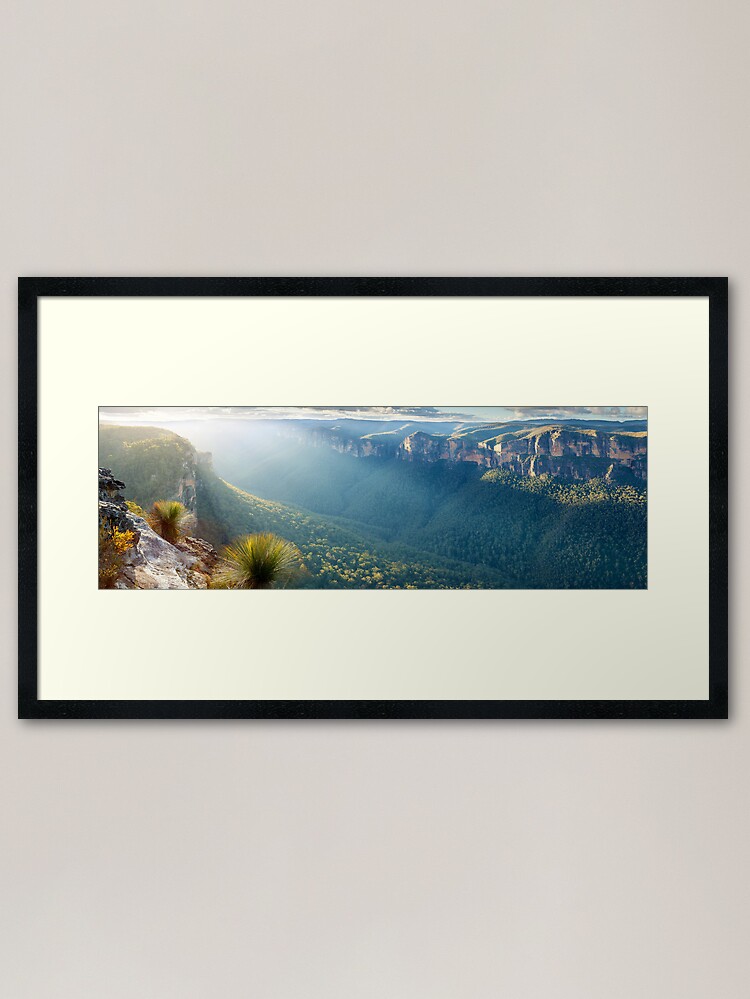 Alternate view of Perrys Lookdown, Blue Mountains, New South Wales, Australia Framed Art Print