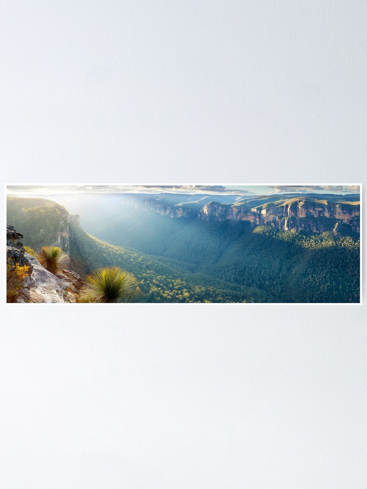 Alternate view of Perrys Lookdown, Blue Mountains, New South Wales, Australia Poster