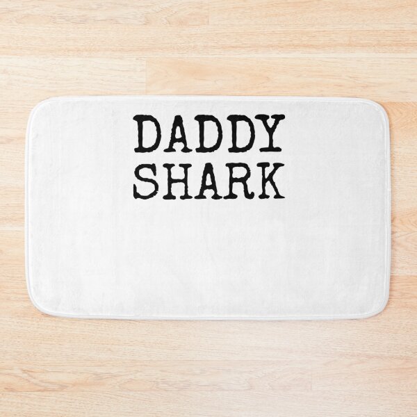 Aperçu de l'œuvre Funny Daddy Shark Father's Day Gift créée et vendue par TNDesignStudio.