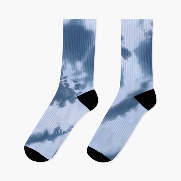 Artikelvorschau, Winter Fog Tie Dye entworfen und verkauft von Daisy Ramirez.