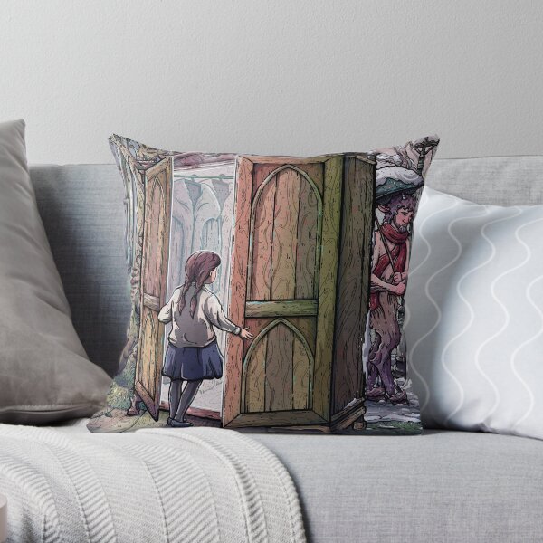 Lucy's Discovery, Narnia Fan Art Throw Pillow