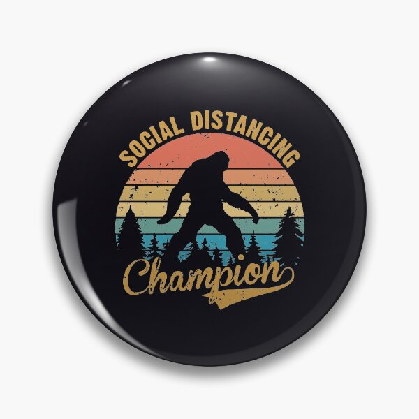 Artikelvorschau, Bigfoot Social Distance Champion entworfen und verkauft von roccstarr.