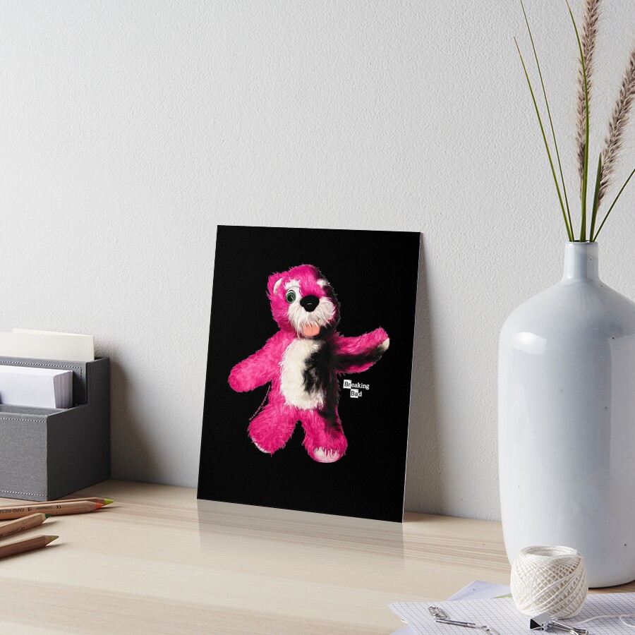 l-mina-r-gida-breaking-bad-burnt-pink-teddy-bear-portrait-logo-de