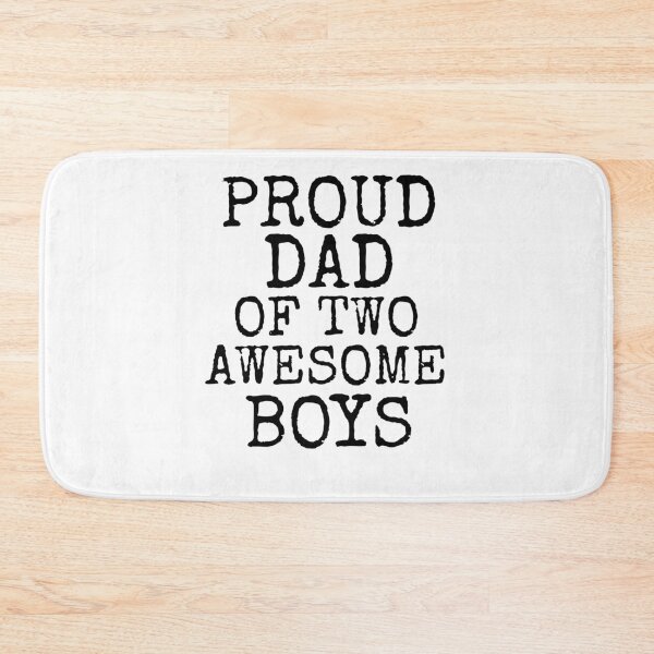 Aperçu de l'œuvre Funny Proud Dad of Two Awesome Boys Father's Day Gift créée et vendue par TNDesignStudio.