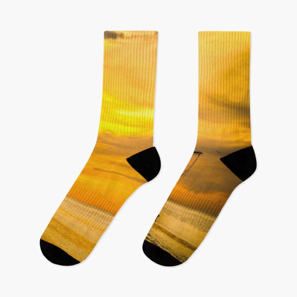 Item preview, fwc 1318 birds hd wallpaper ocean designed and sold by fred chiea.