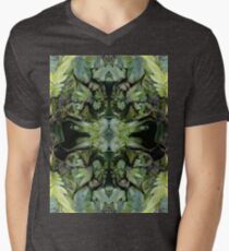 I am the Man in the Mirror Men's V-Neck T-Shirt