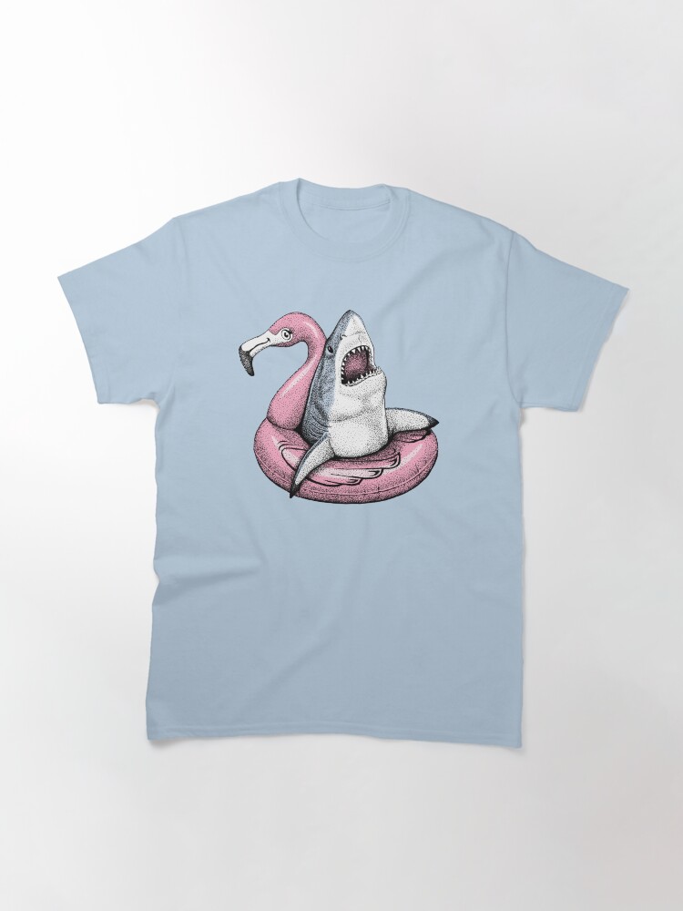 Imagen 3 de 7, Camiseta clásica con la obra Pool Shark - Ahhh, hora de relajarse, diseñada y vendida por HabbyArt.