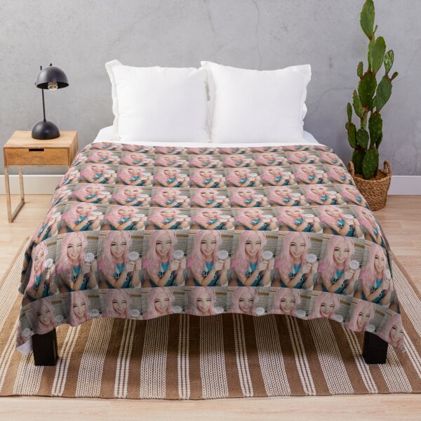Belle Delphine Gamer Girl Water Throw Blanket
