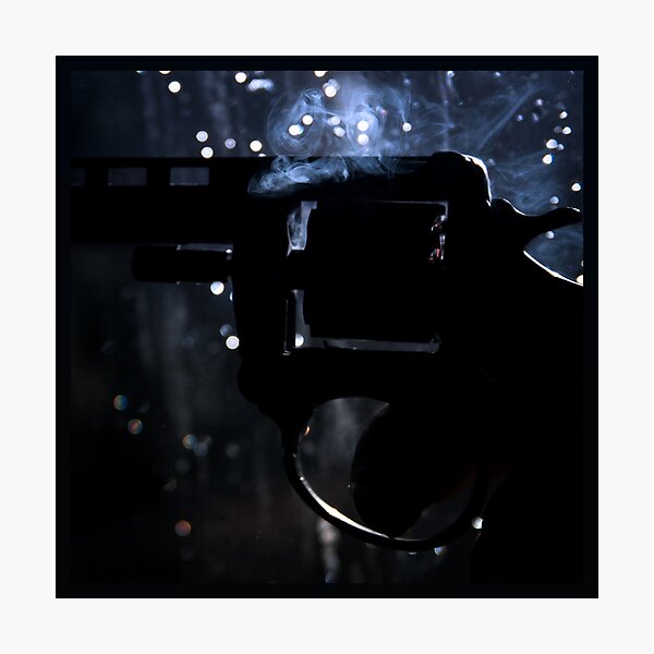 Artikelvorschau, Happiness is a Smokin' Toy Gun. entworfen und verkauft von EvanJ.