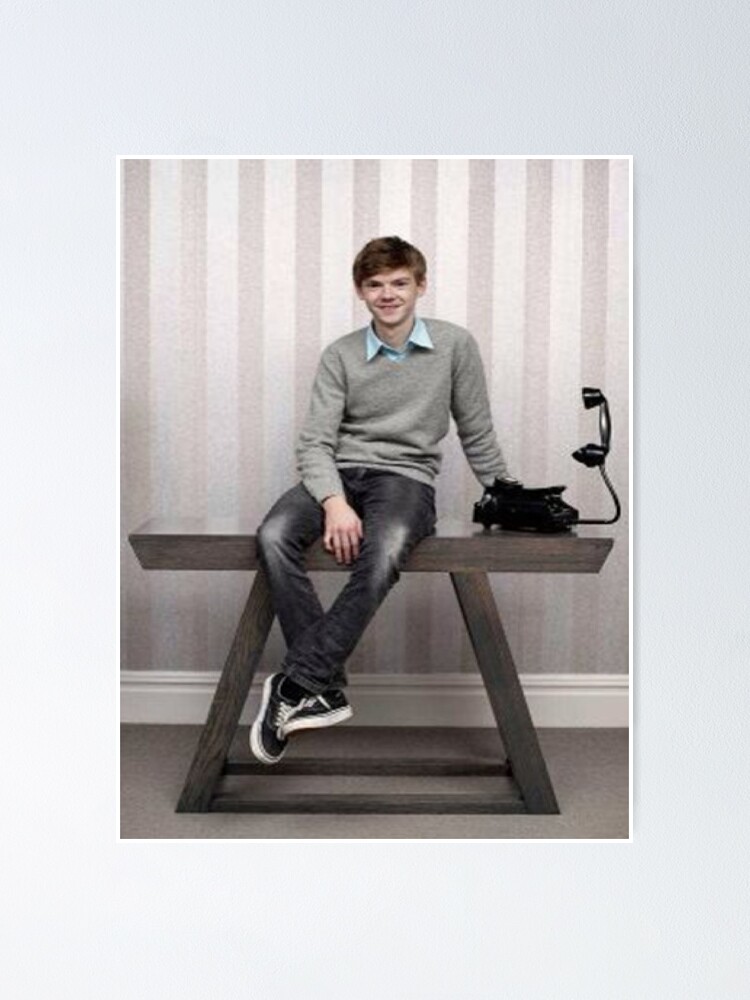 Thomas Brodie Sangster 8