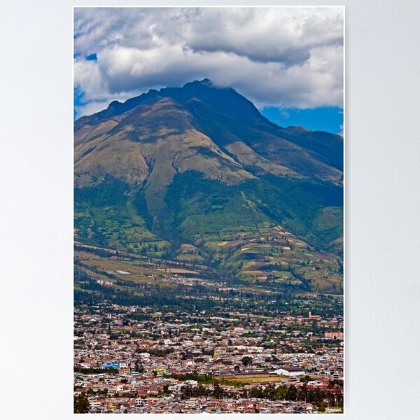 Artikelvorschau, Imbabura volcano, Ibarra, Ecuador entworfen und verkauft von bulljup.