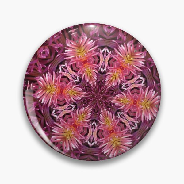Artikelvorschau, Light on petals mandala entworfen und verkauft von MarilynBaldey7.