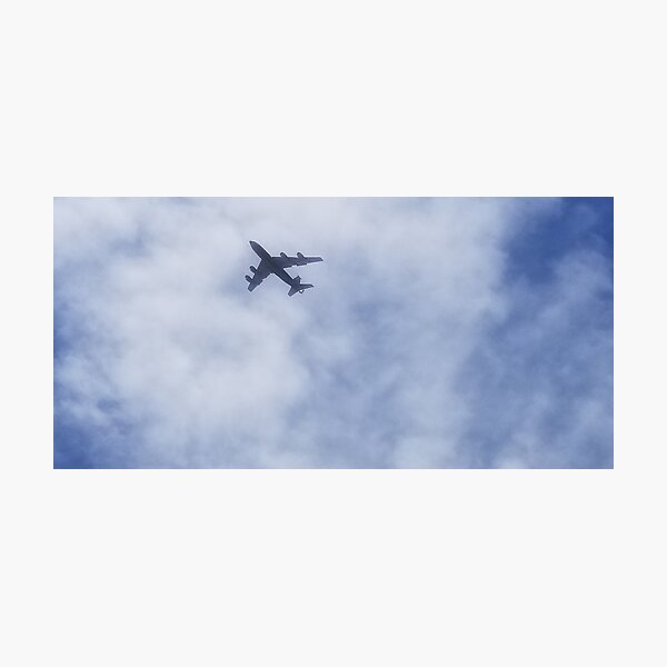 Artikelvorschau, Airplane flyby entworfen und verkauft von Jenjenn0710.