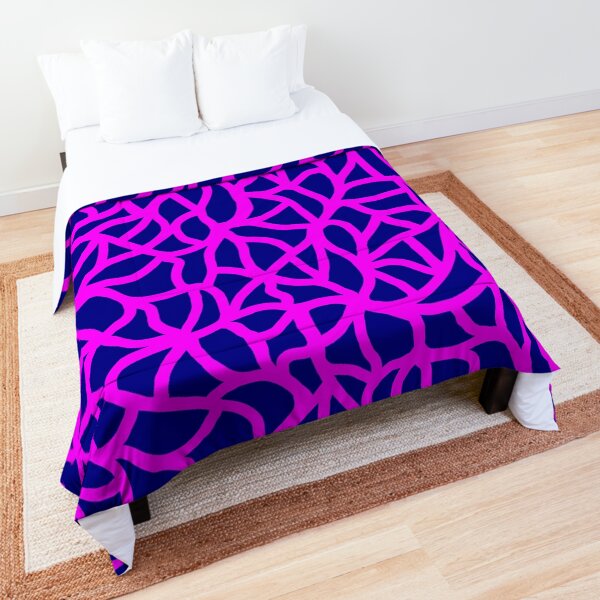 Magenta Webbing Comforter