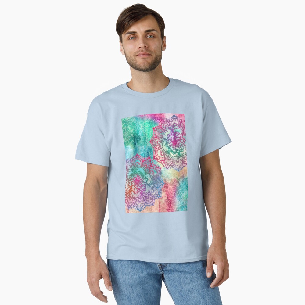 Aperçu de l'œuvre T-shirt classique créée et vendue par micklyn.