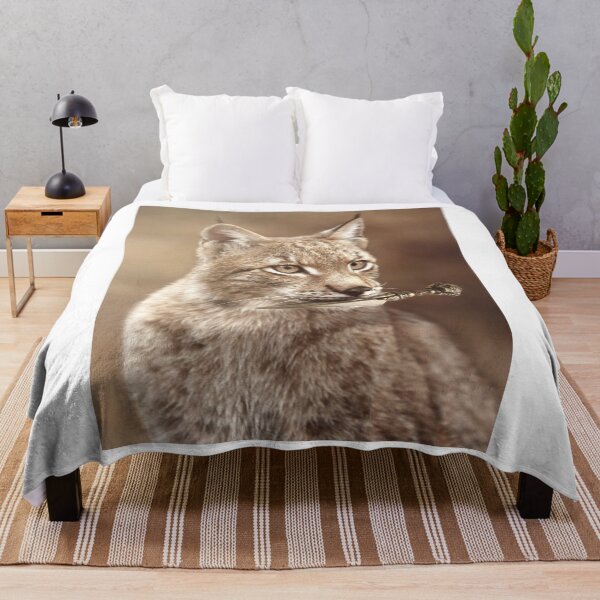 Item preview, Golden lynx designed and sold by Sia-Is.