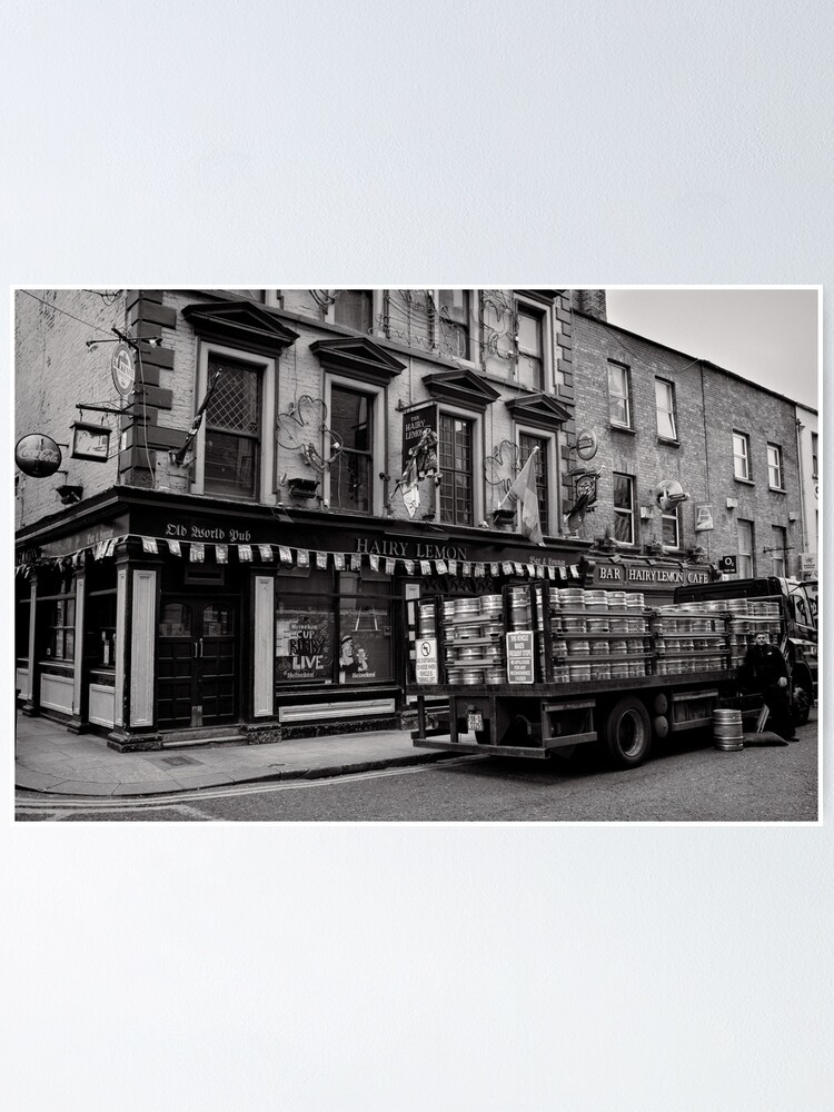 Alternate view of Precious cargo for a pub - Dublin Poster