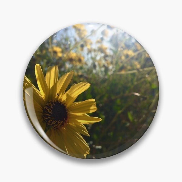 Artikelvorschau, Gelbe Blume entworfen und verkauft von ArtByAsh99.