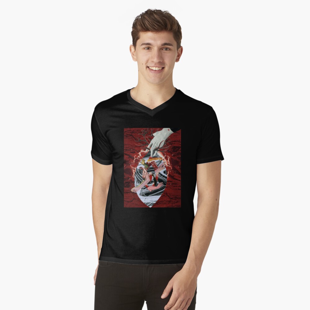 Aperçu de l'œuvre T-shirt col V créée et vendue par atelierdeceza.